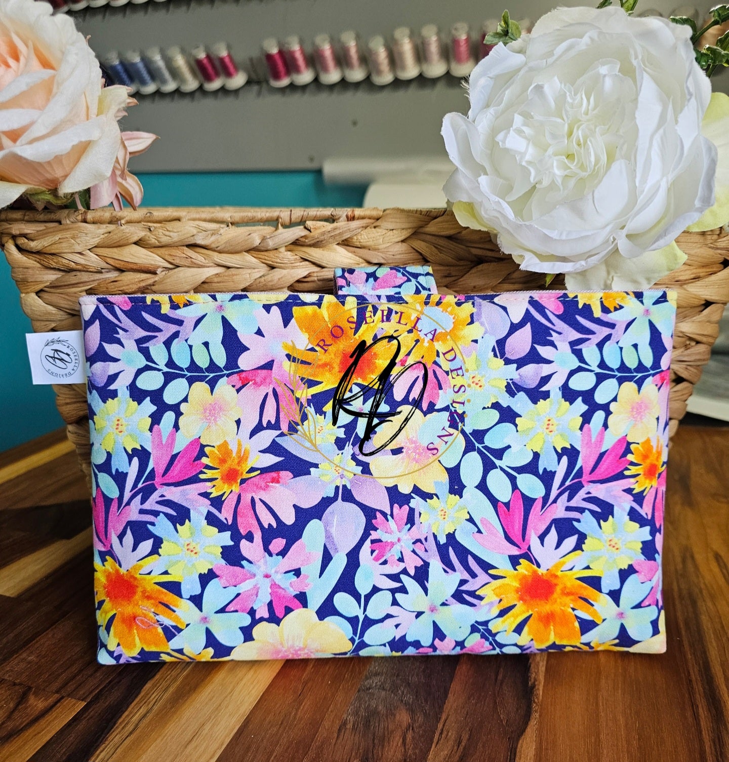 Book Sleeve Bright Floral - Size Standard -