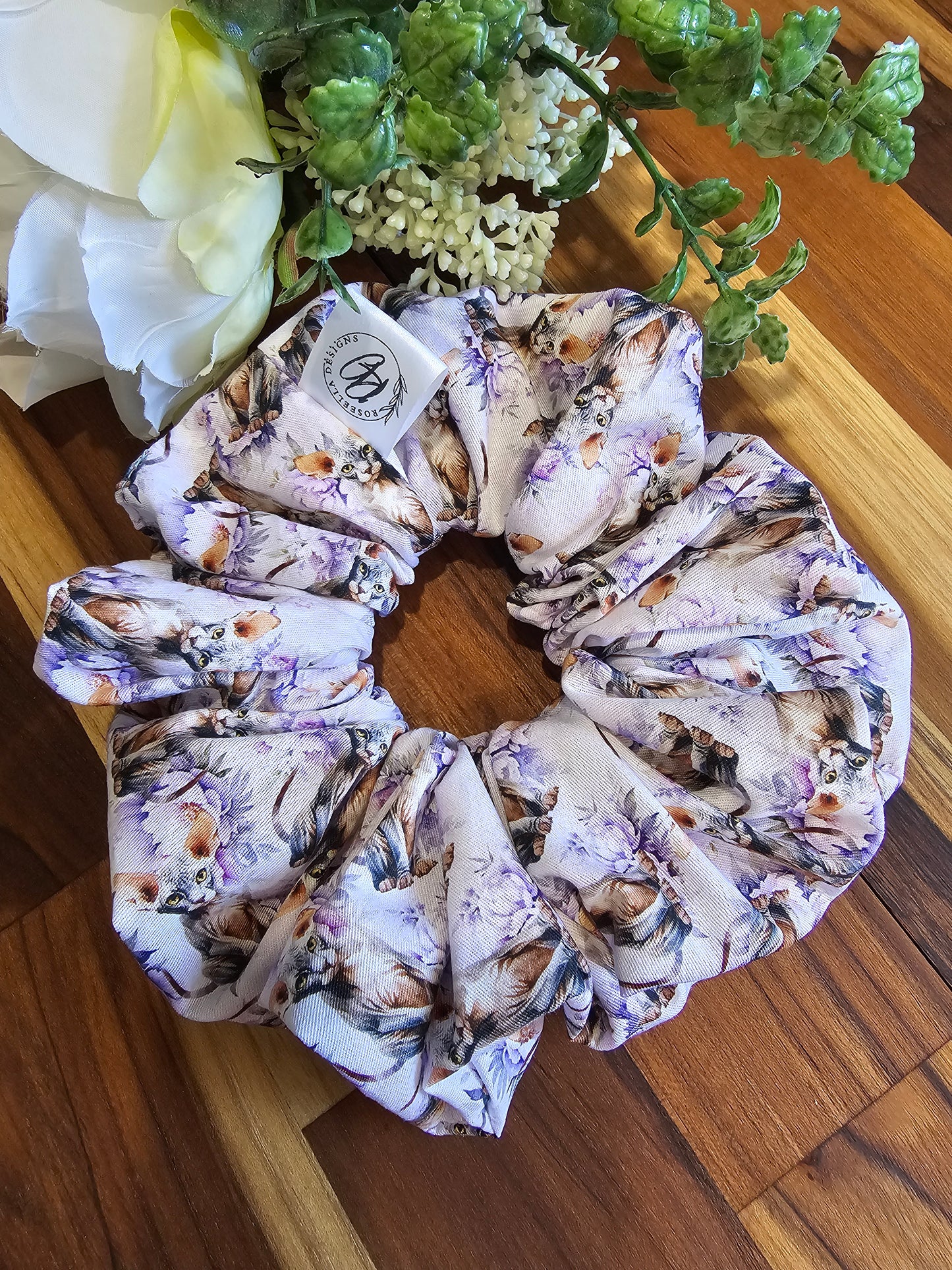Jumbo Sphynx Scrunchie