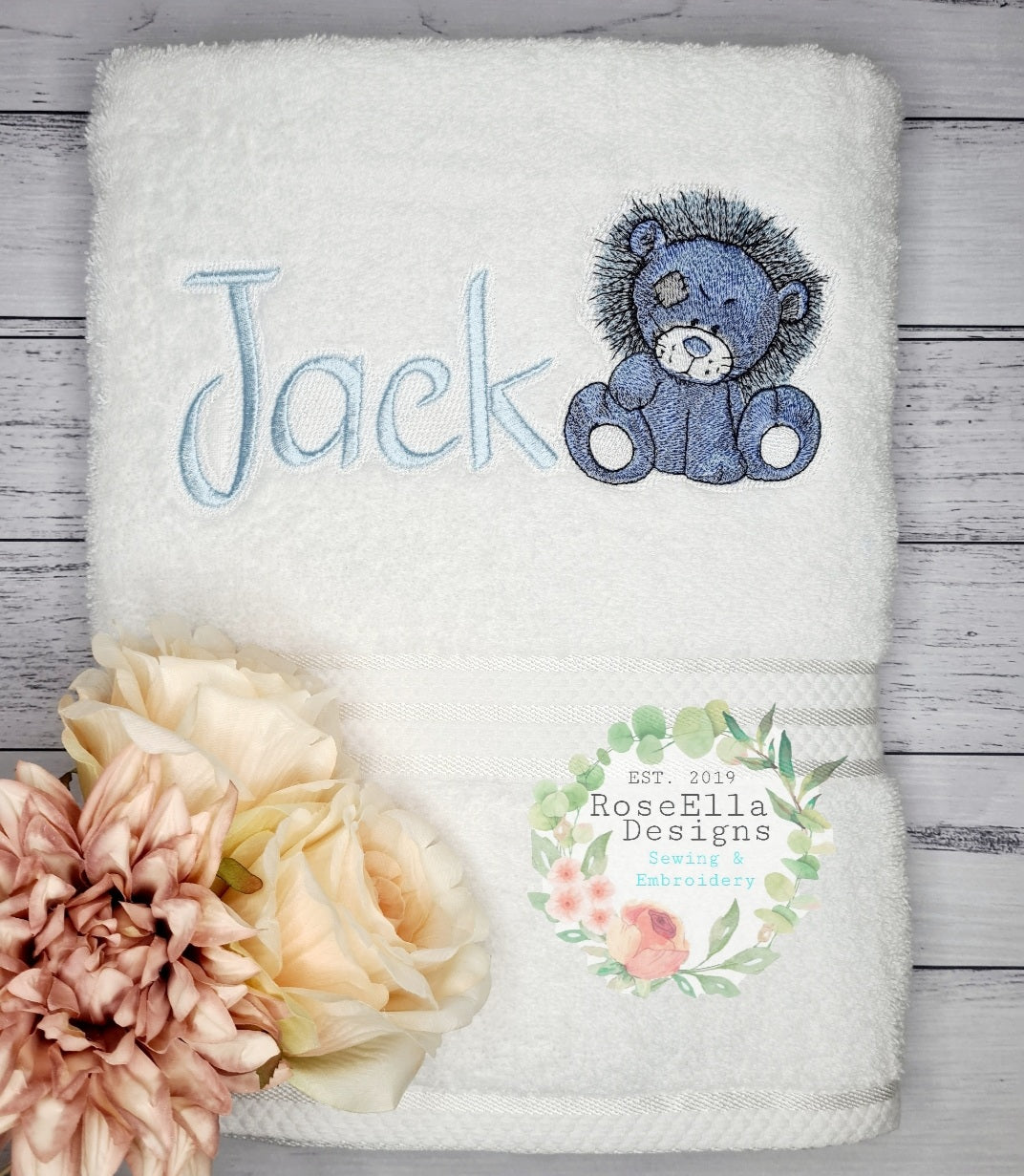 Personalised Embroidered Lion Bath Towel