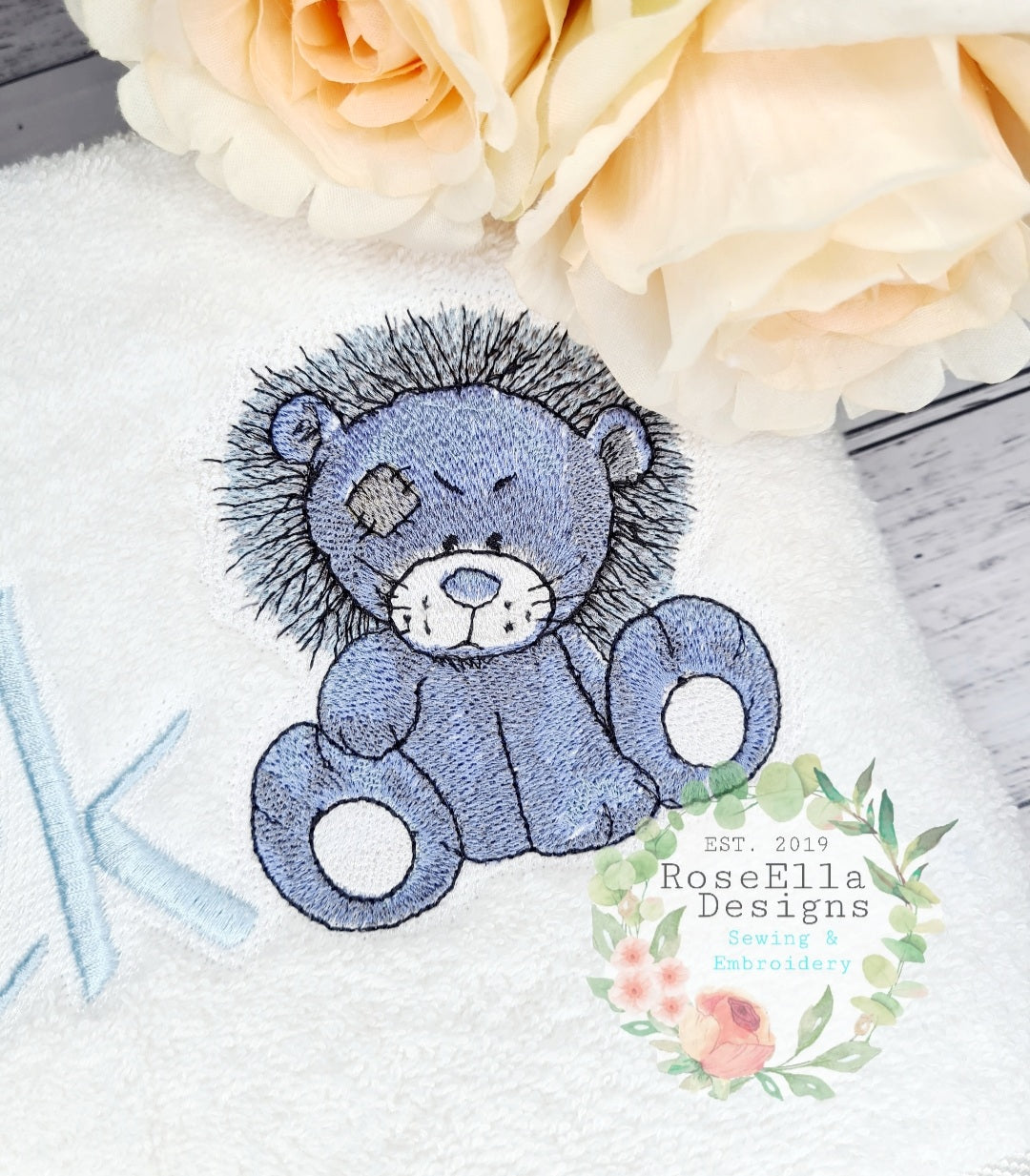 Personalised Embroidered Lion Bath Towel