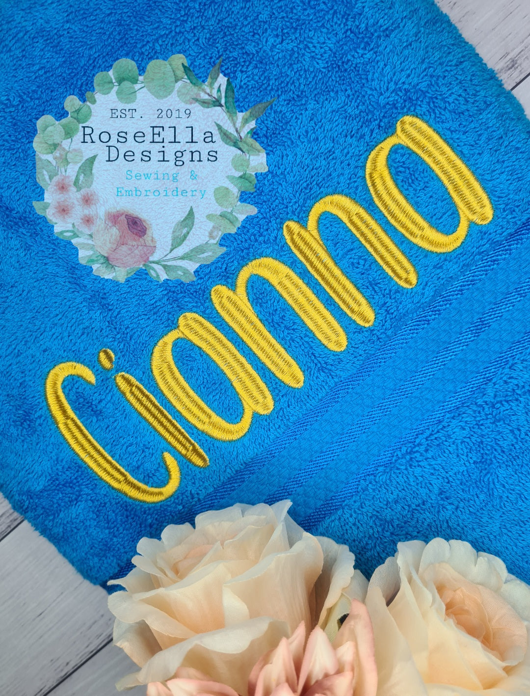 Personalised Embroidered Bath Towel NAME ONLY (15 Font Options)
