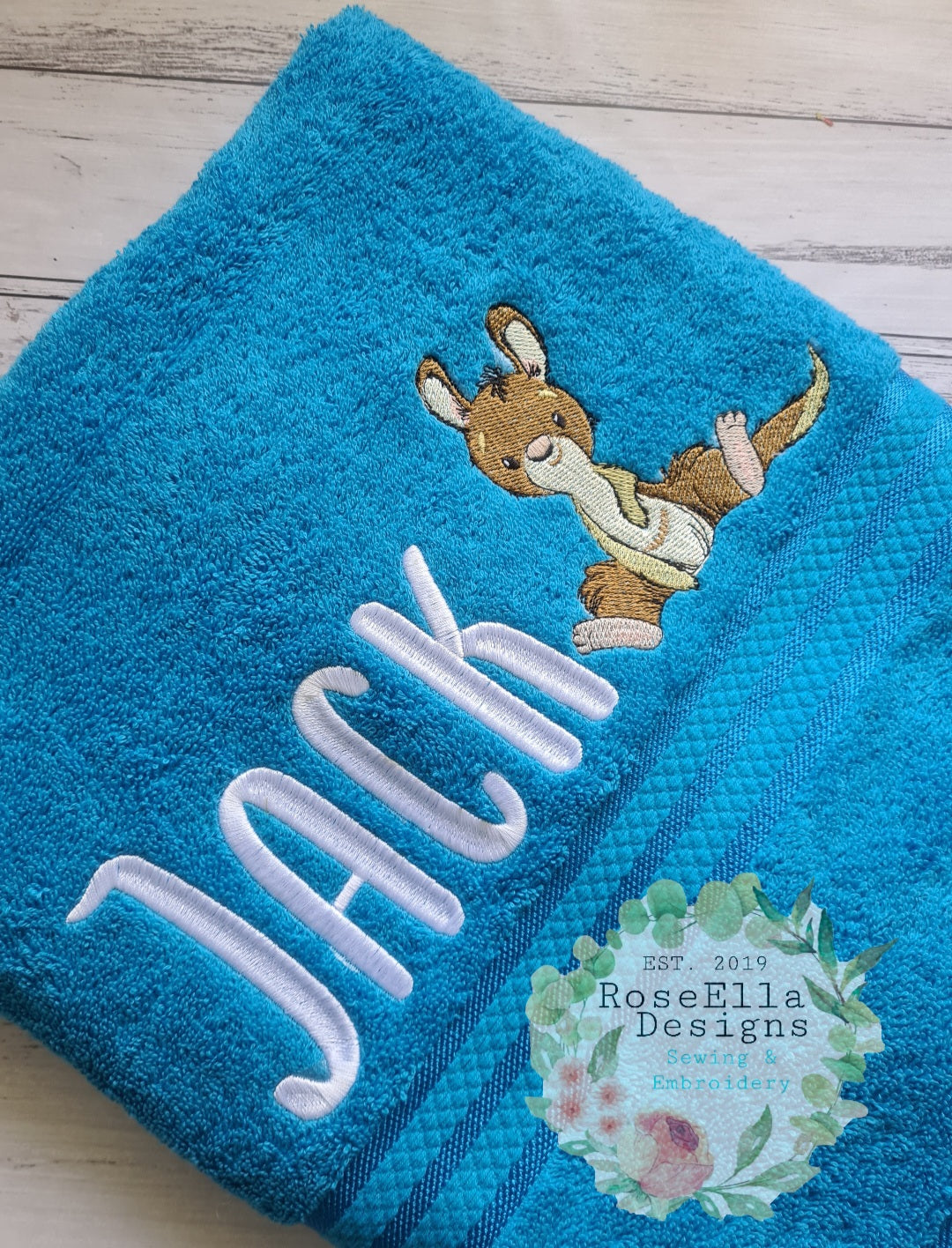 Personalised Embroidered Kangaroo Bath Towel
