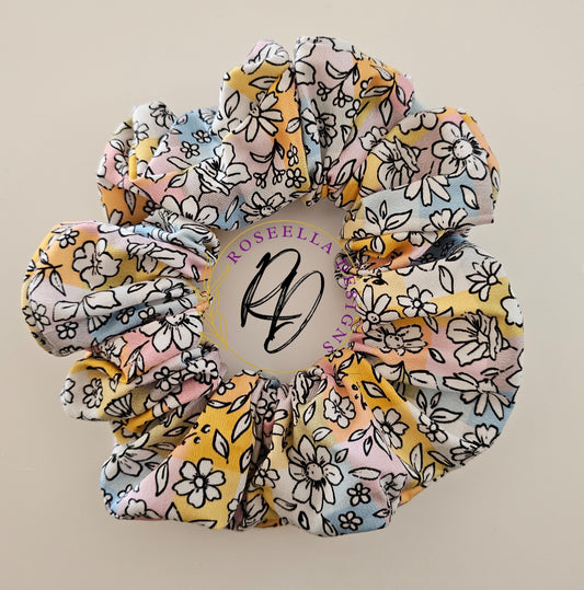 Gingham Floral Scrunchie