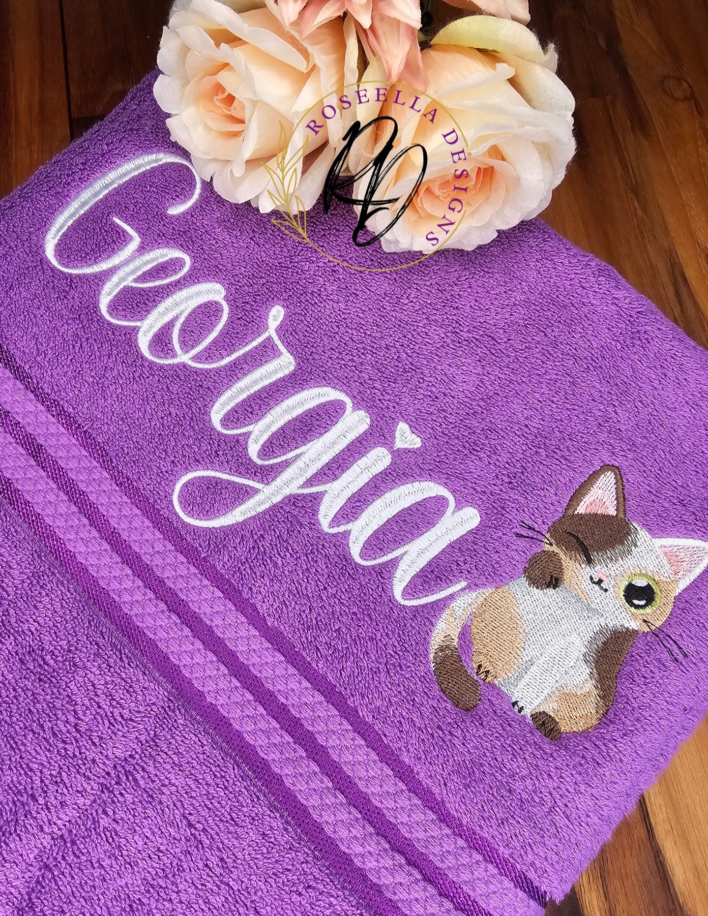 Personalised Embroidered Winking Kitty Bath Towel