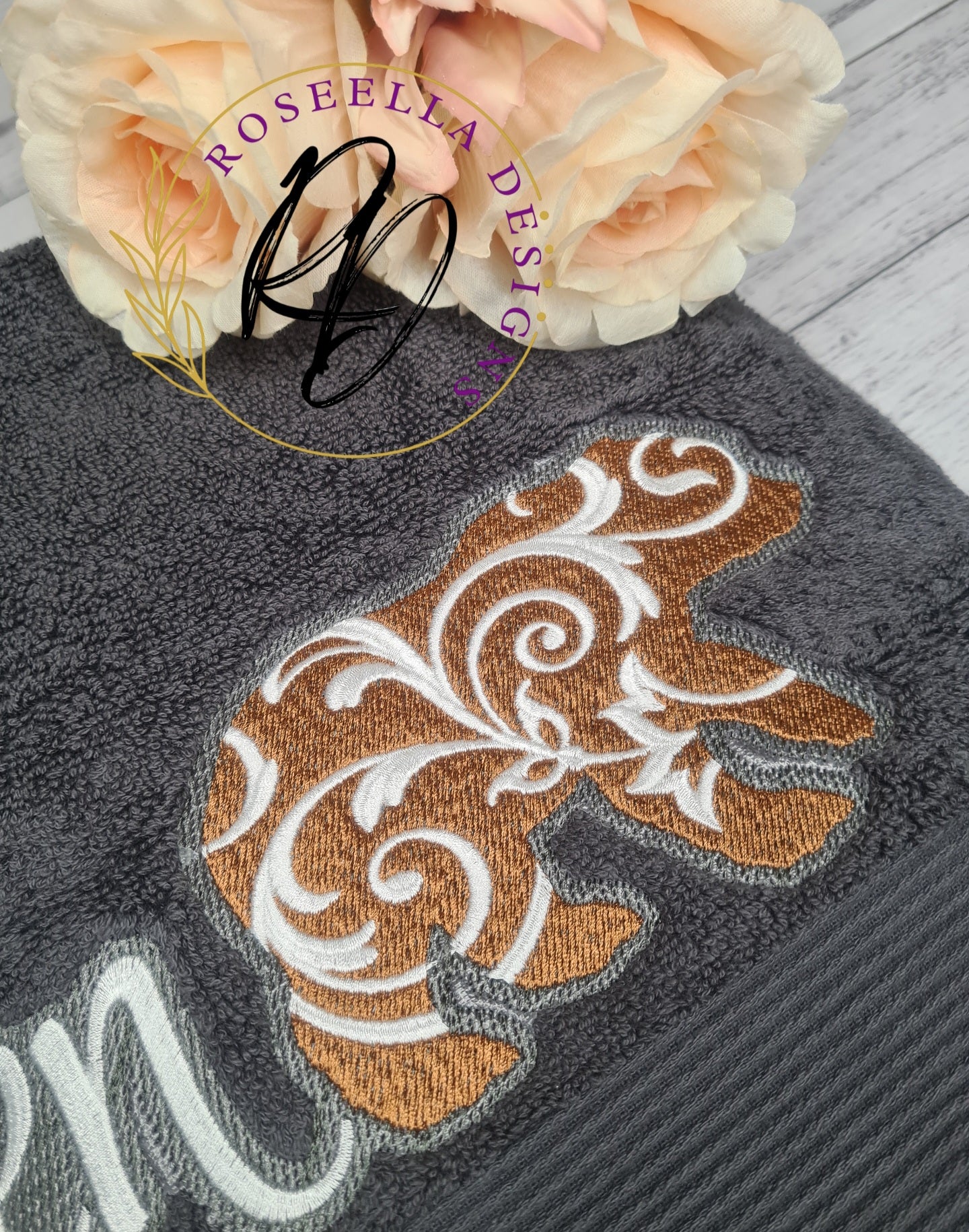 Personalised Embroidered Decorative Bear Bath Towel